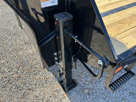 New 2026 MAXXD Gooseneck Flatbed Trailer | 102" x 32' 25.9K GVWR