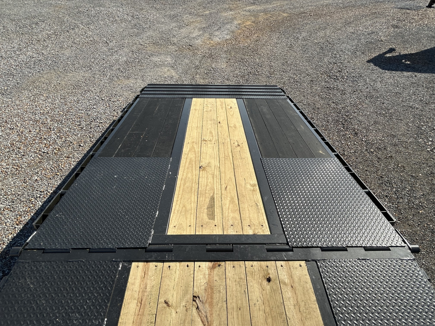 New 2026 MAXXD Gooseneck Trailer | 34' x 102' 30K GVWR