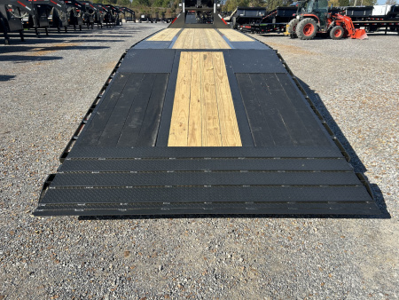 New 2026 MAXXD Gooseneck Trailer | 34' x 102' 30K GVWR