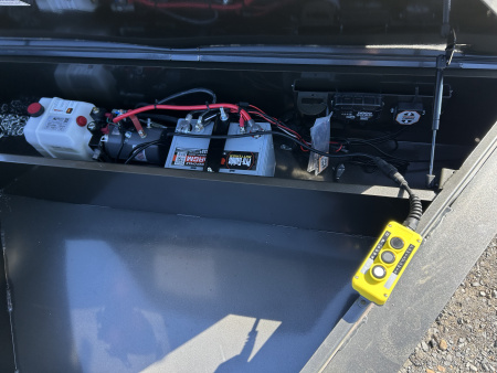 New 2026 MAXXD Dump Trailer | 83" x 14' 17.5K GVWR