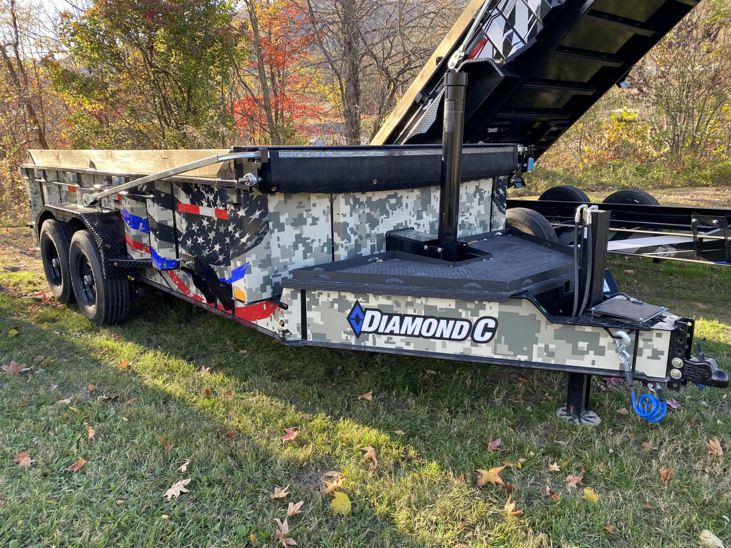 New 2026 Diamond C LPT207 TELESCOPIC DUMP TRAILER 14’ DIRTY GRAPHIX WRAP PACESETTER SPECIAL EDITION