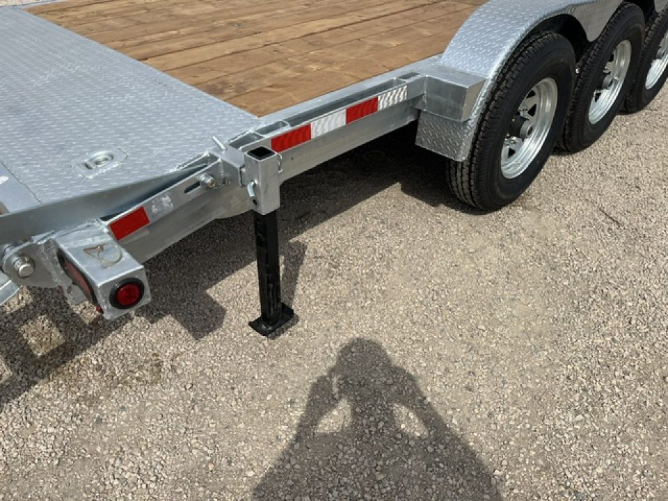 New 2026 Canada Trailers 24 ft Galvanized Triple Axle Equipment Trailer