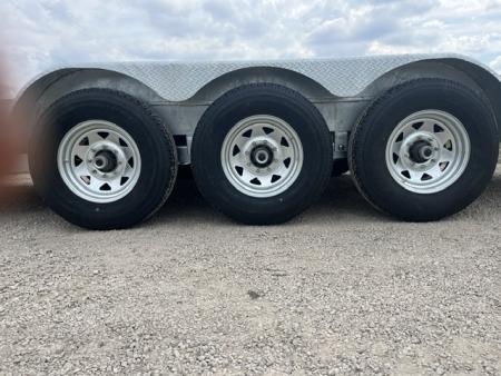 New 2026 Canada Trailers 24 ft Galvanized Triple Axle Equipment Trailer
