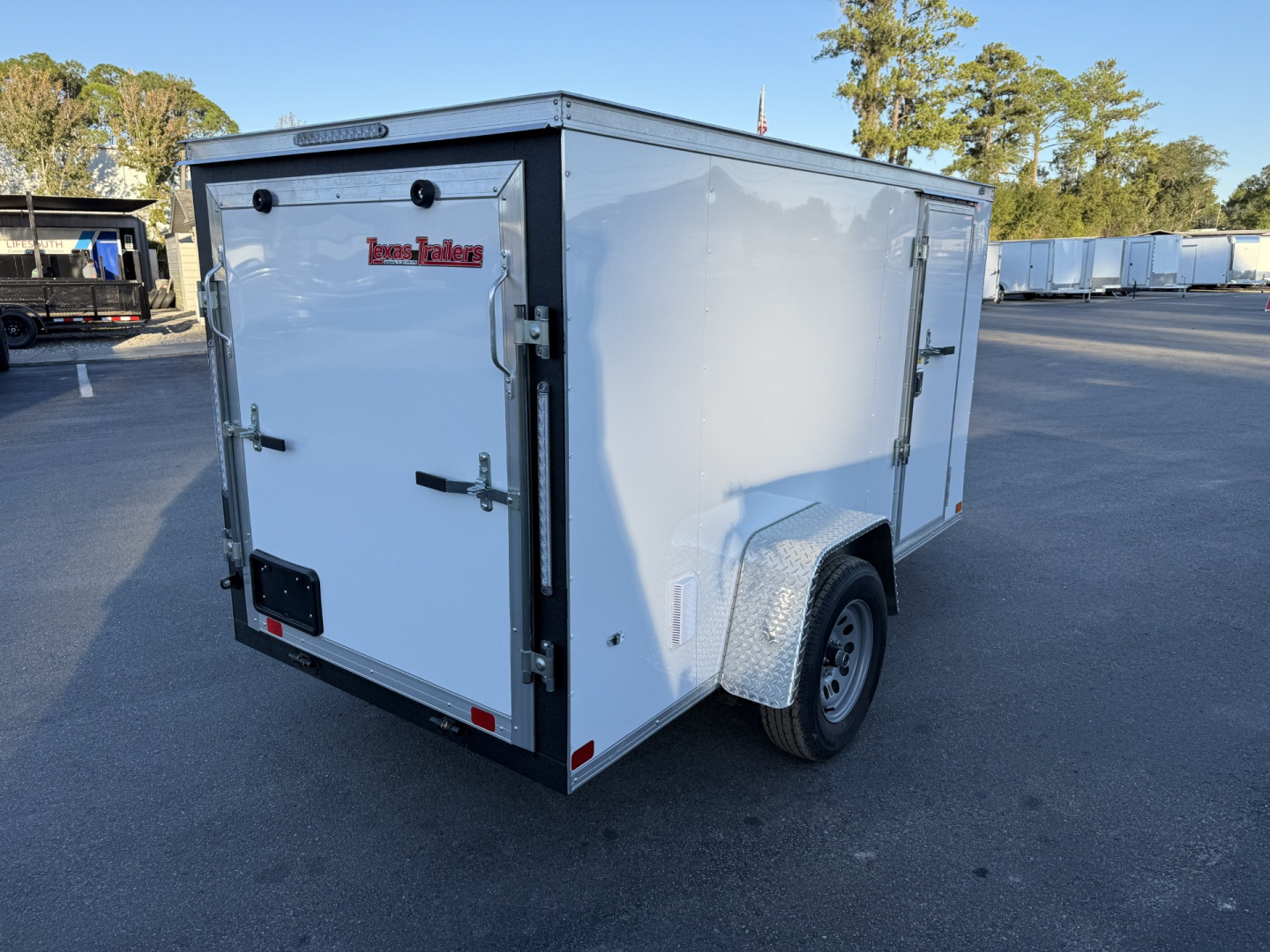 New TX5X10SA TEXAS TRAILERS 5' X 10' CARGO / ENCLOSED TRAILER W/REAR RAMP DOOR & SIDE DOOR