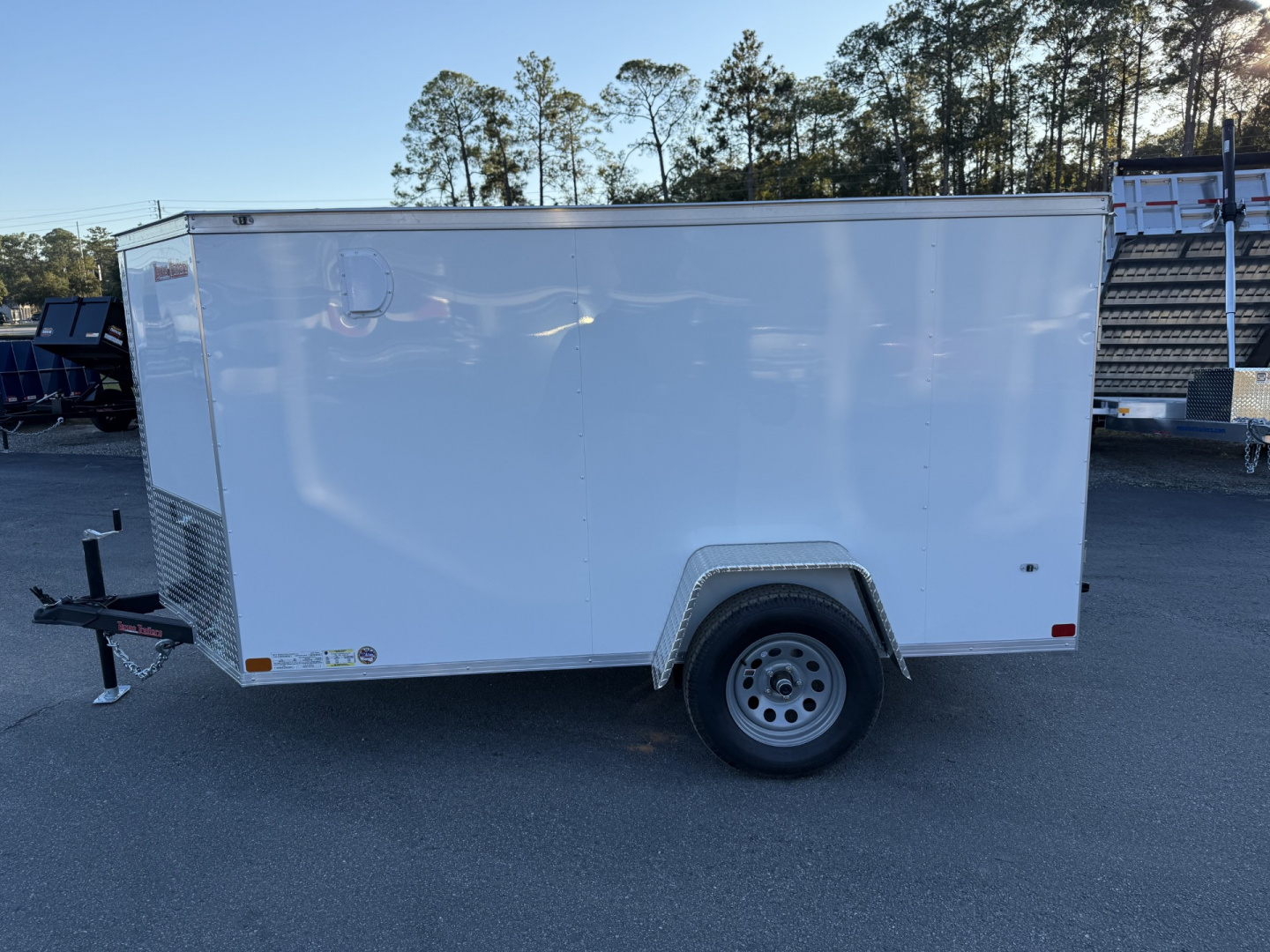 New TX5X10SA TEXAS TRAILERS 5' X 10' CARGO / ENCLOSED TRAILER W/REAR RAMP DOOR & SIDE DOOR