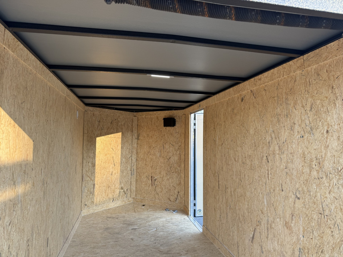 New TX5X10SA TEXAS TRAILERS 5' X 10' CARGO / ENCLOSED TRAILER W/REAR RAMP DOOR & SIDE DOOR