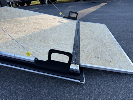 New TX5X8SA TEXAS TRAILERS 5' X 8' CARGO / ENCLOSED TRAILER W/REAR RAMP DOOR & SIDE DOOR