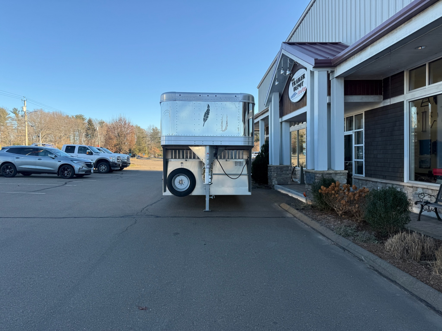 New Featherlite 8' x 24' Livestock Gooseneck Trailer 16K