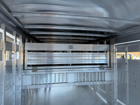 New Featherlite 8' x 24' Livestock Gooseneck Trailer 16K