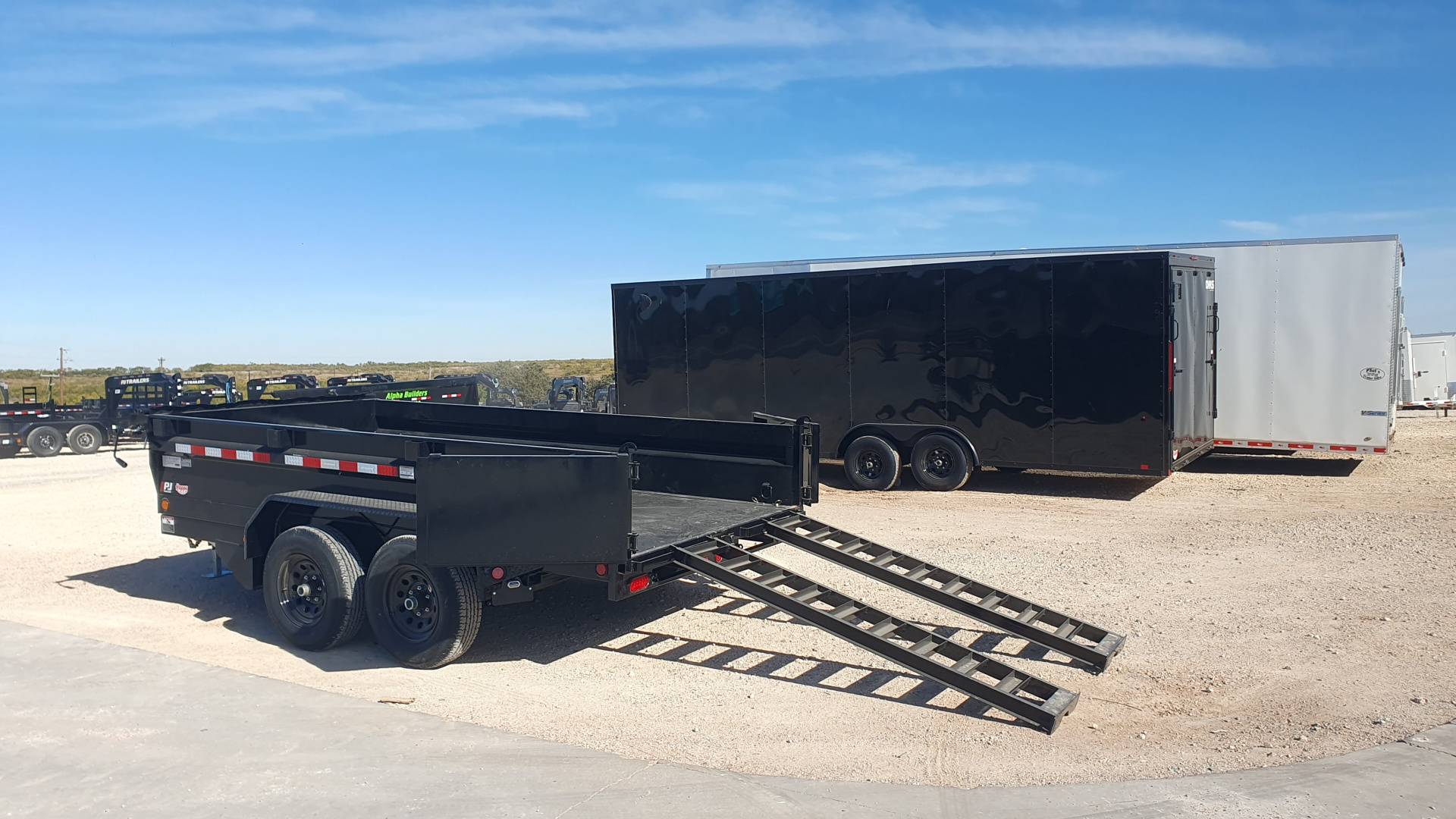 New 2026 PJ 72"x12' BP Tandem Axle Dump w/ 20" Sides – D3