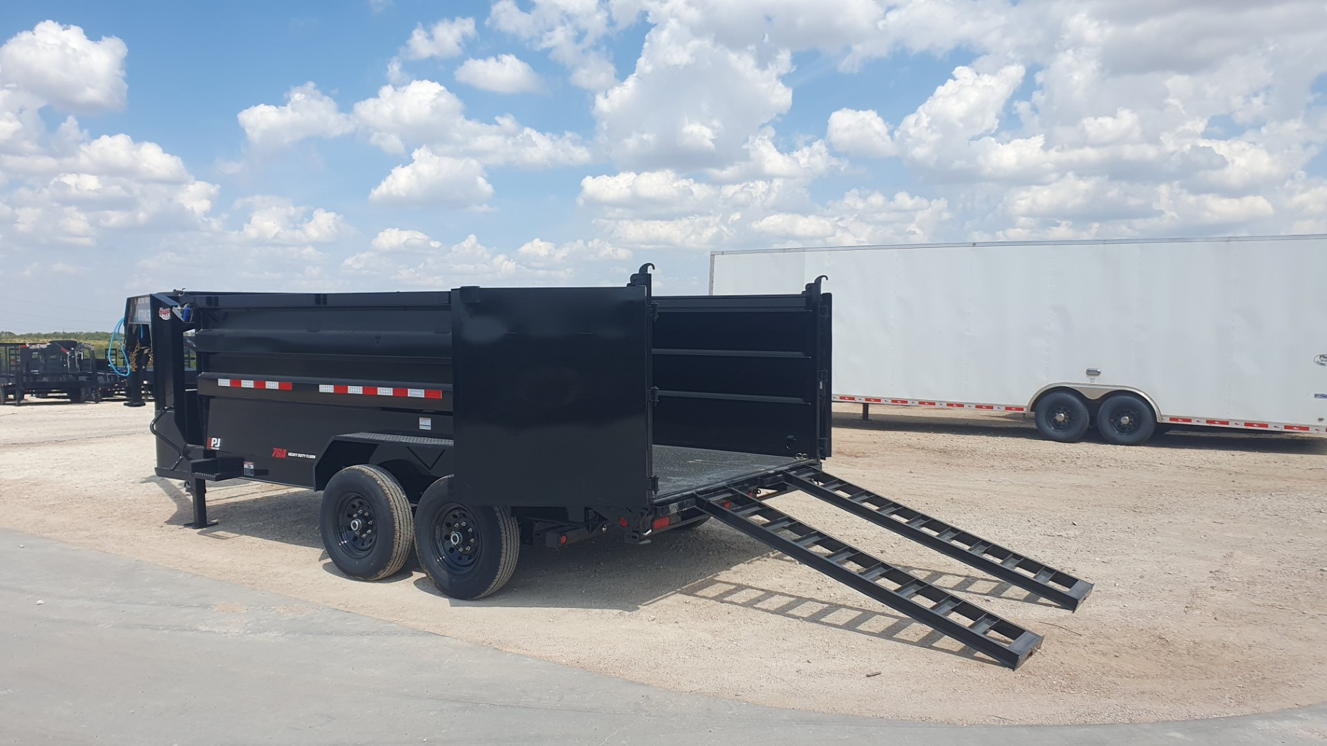 New 2026 PJ 83"x14' GN Tandem Axle Low Pro Telescopic Dump w/ 48" Sides – DT