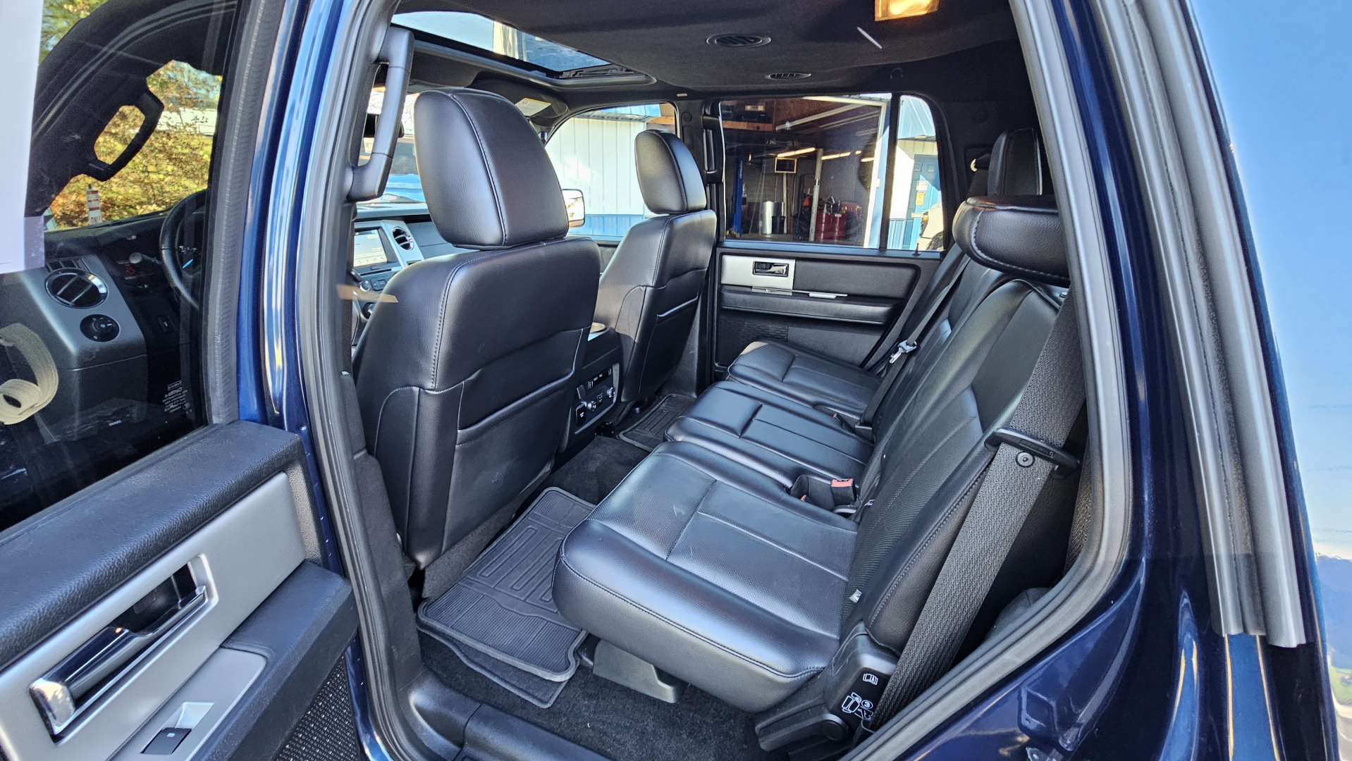 Used 2017 Ford EXPEDITION XLT SUV