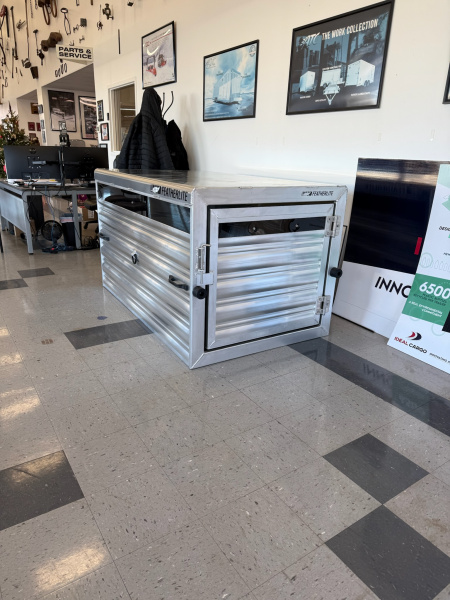 New Featherlite 3'6" x 6' Livestock Truck Box