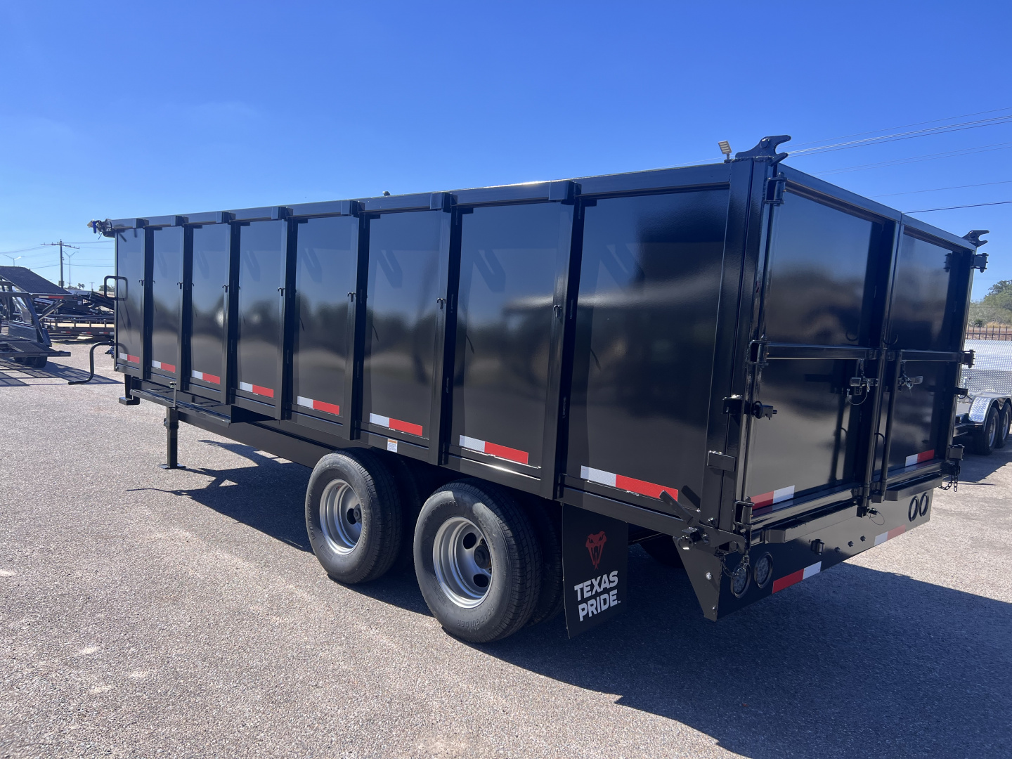 New 2026 Texas Pride Trailers 8x20ft Heavy Duty 26k Gooseneck Dump Trailer