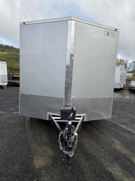 New USED 2025 CUSTOM CONSIGNMENT Continental Cargo VHW8520TA2 AIR CONDITIONER CAMPING TRAILER