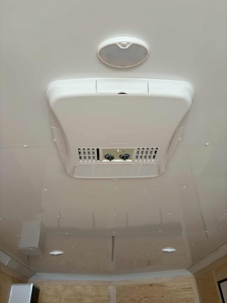 New USED 2025 CUSTOM CONSIGNMENT Continental Cargo VHW8520TA2 AIR CONDITIONER CAMPING TRAILER