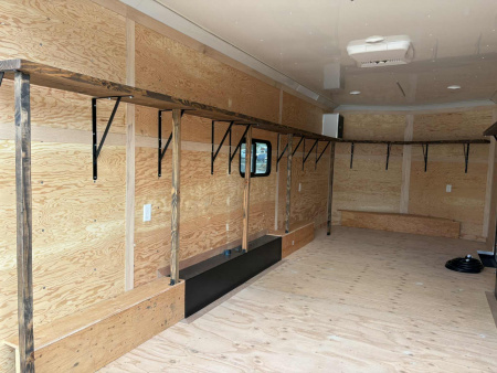 New USED 2025 CUSTOM CONSIGNMENT Continental Cargo VHW8520TA2 AIR CONDITIONER CAMPING TRAILER