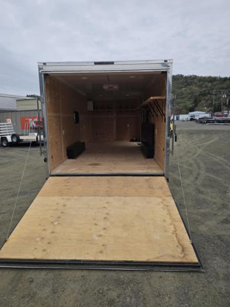 New USED SALE 2025 CUSTOM CONSIGNMENT Continental Cargo VHW8520TA2 AIR CONDITIONER CAMPING TRAILER
