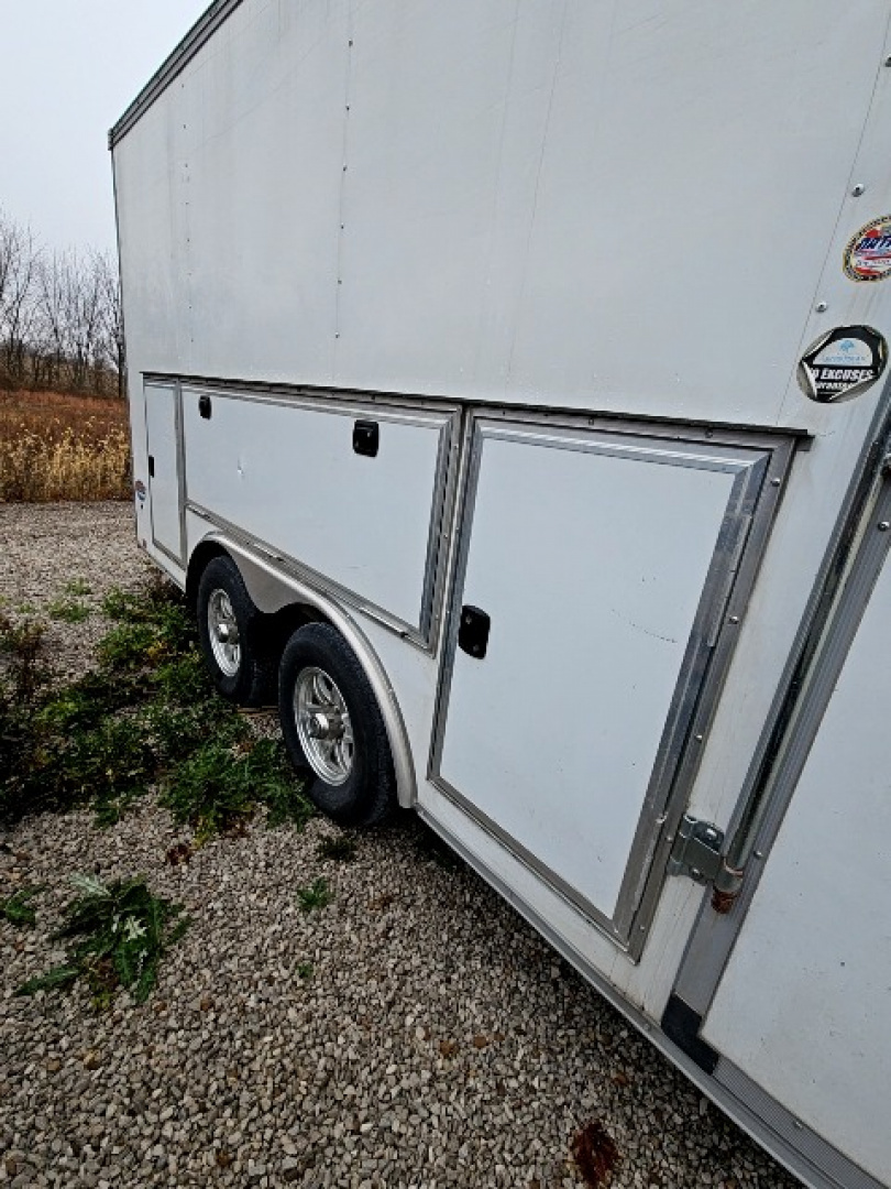 Used 2021 UNITED TRAILERS 8.5 x 16 10K UXT Contractor Enclosed Trailer