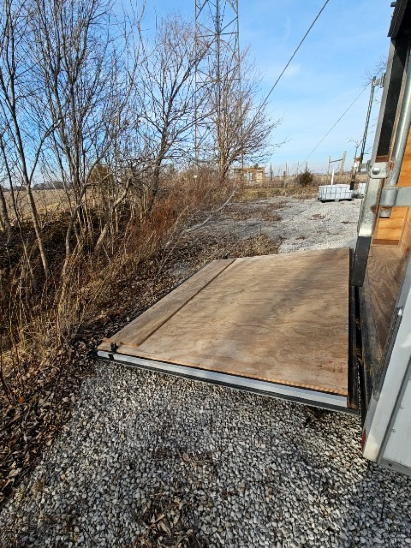 Used 2021 UNITED TRAILERS 8.5 x 16 10K UXT Contractor Enclosed Trailer