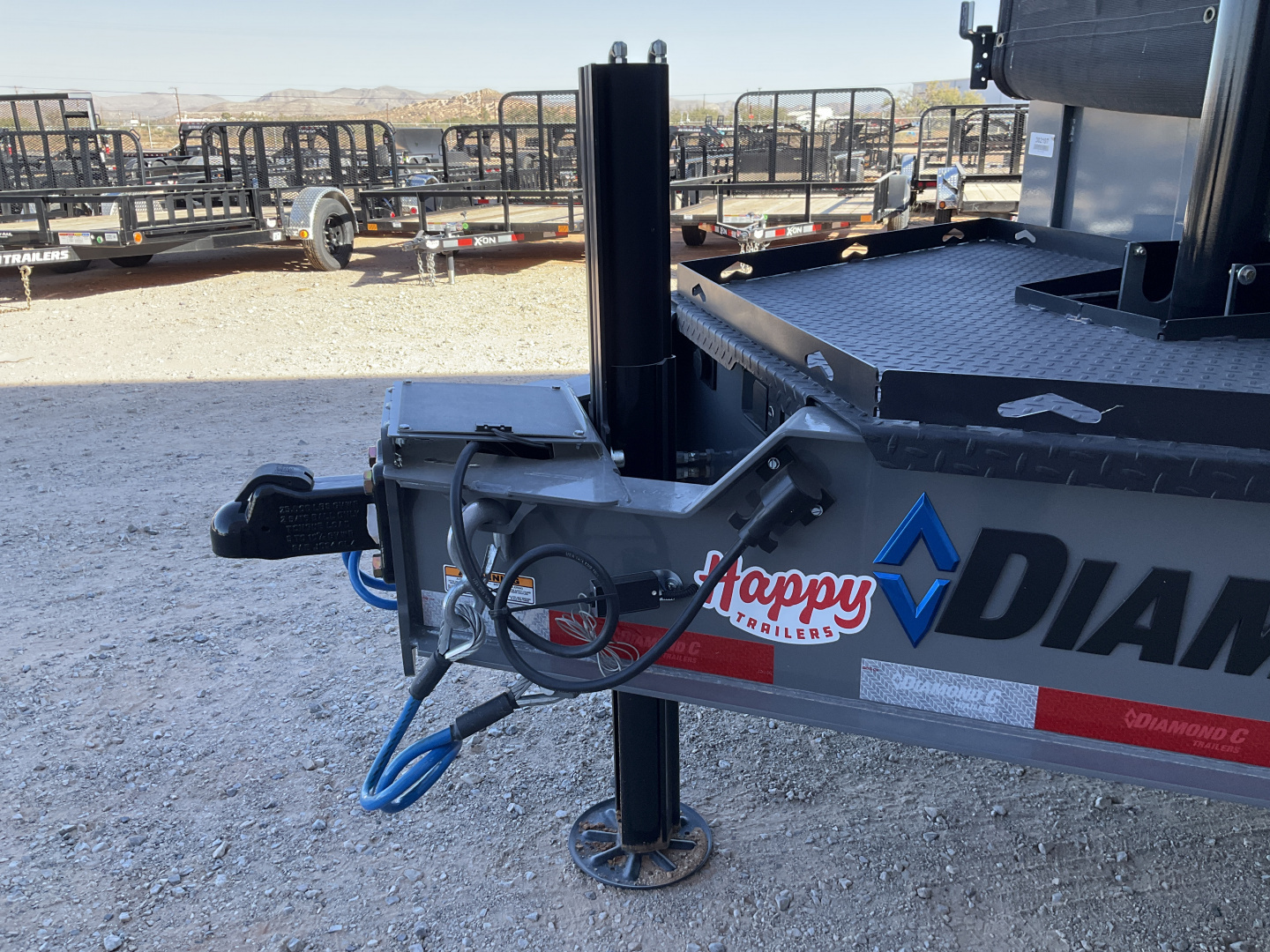 New 2025 Diamond C 82"x14' BP Low Profile Telescopic Dump w/ 24" Sides- LPT210