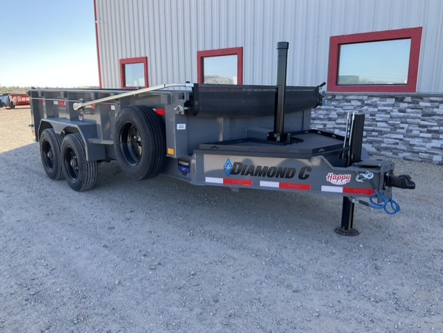 New 2025 Diamond C 82"x14' BP Low Profile Telescopic Dump w/ 24" Sides- LPT210