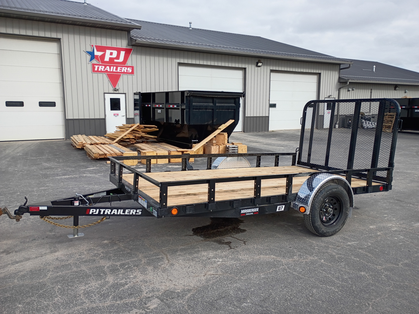 New 2026 PJ Trailers U7121