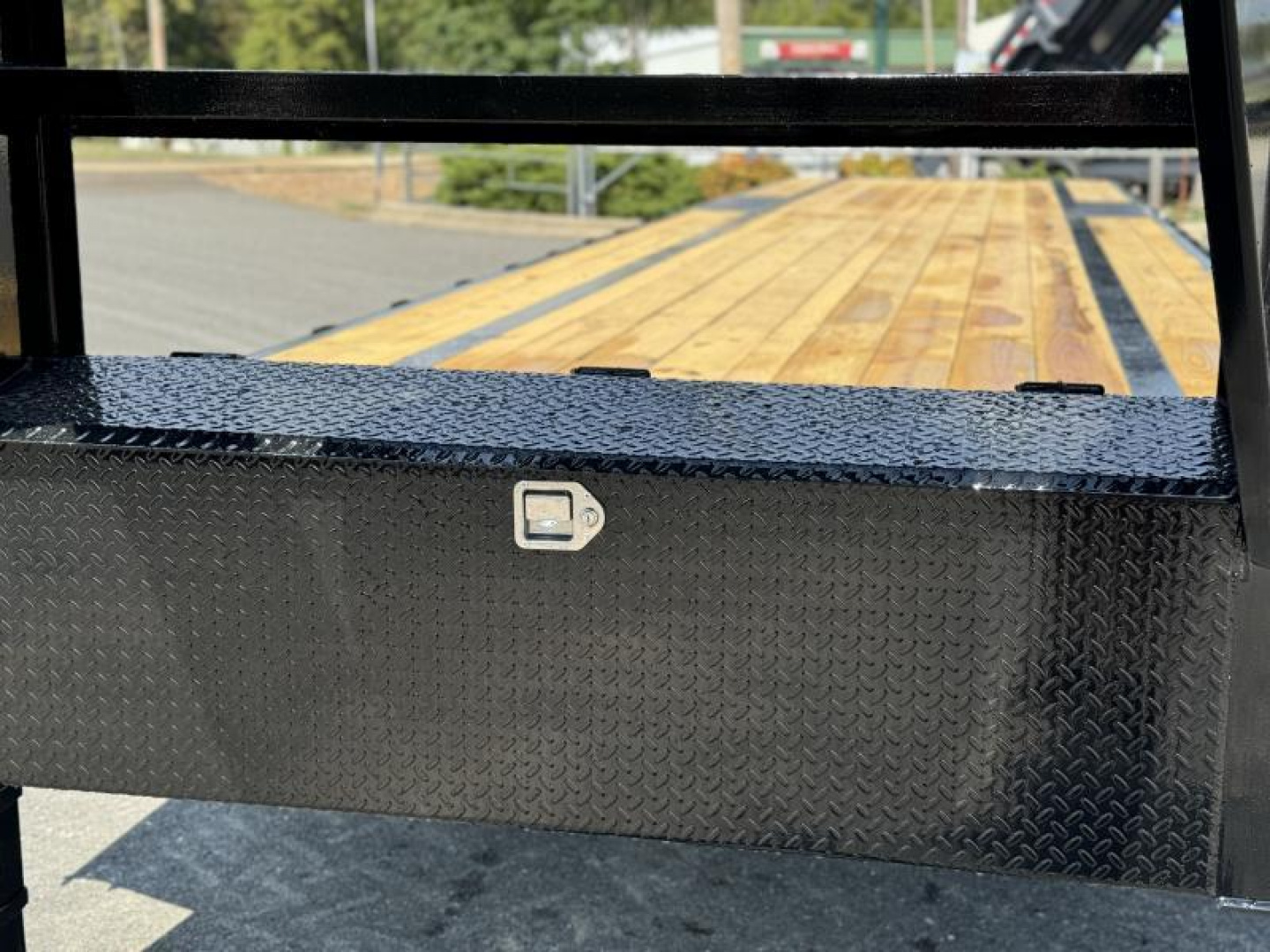 New 2025 Load Trail GP 102X40 GOOSENECK STRAIGHT DECK AIR RIDE  Flatbed Trailer