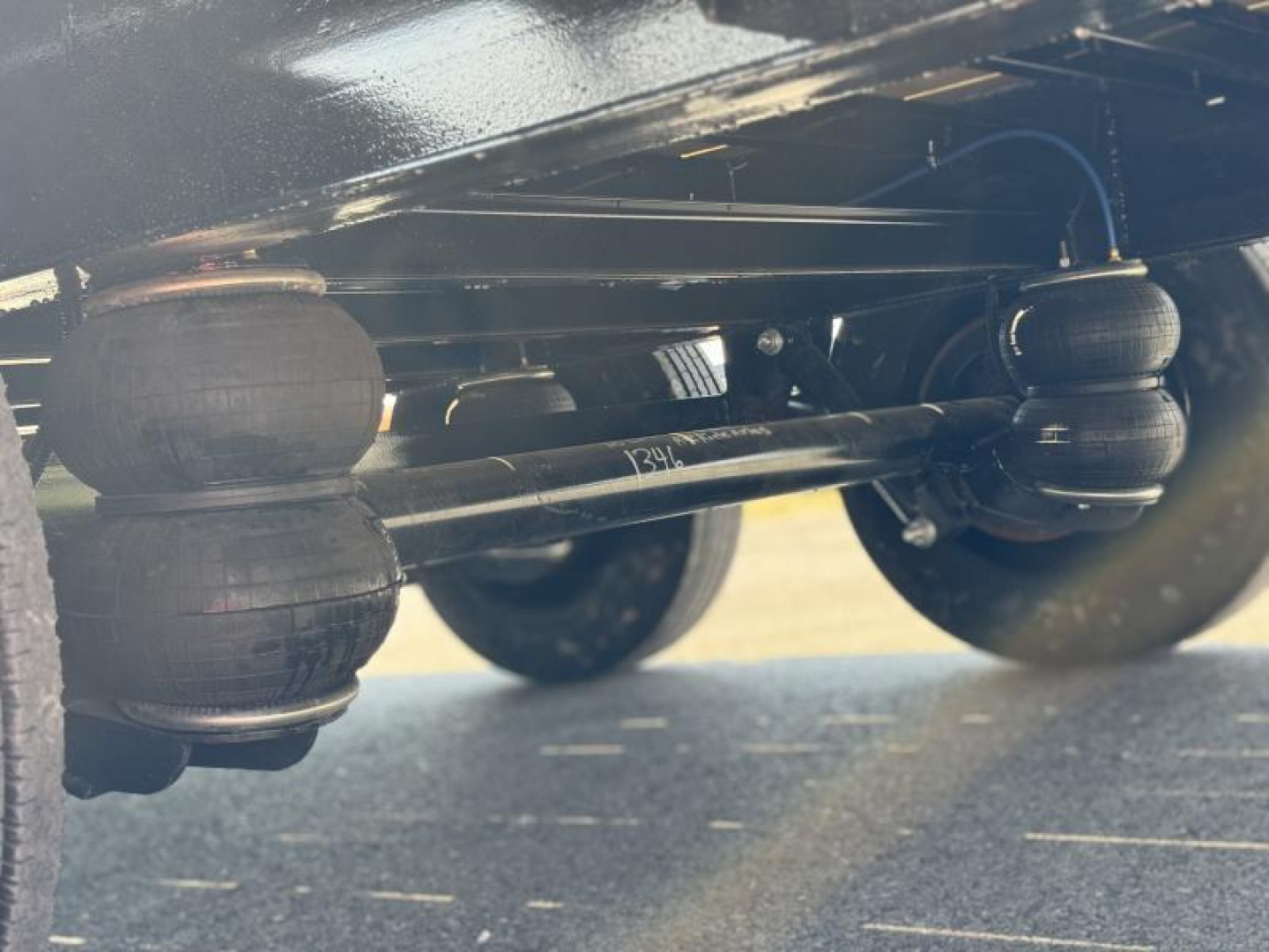 New 2025 Load Trail GP 102X40 GOOSENECK STRAIGHT DECK AIR RIDE  Flatbed Trailer