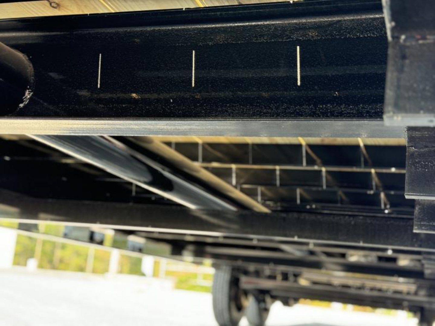 New 2025 Load Trail GP 102X40 GOOSENECK STRAIGHT DECK AIR RIDE  Flatbed Trailer