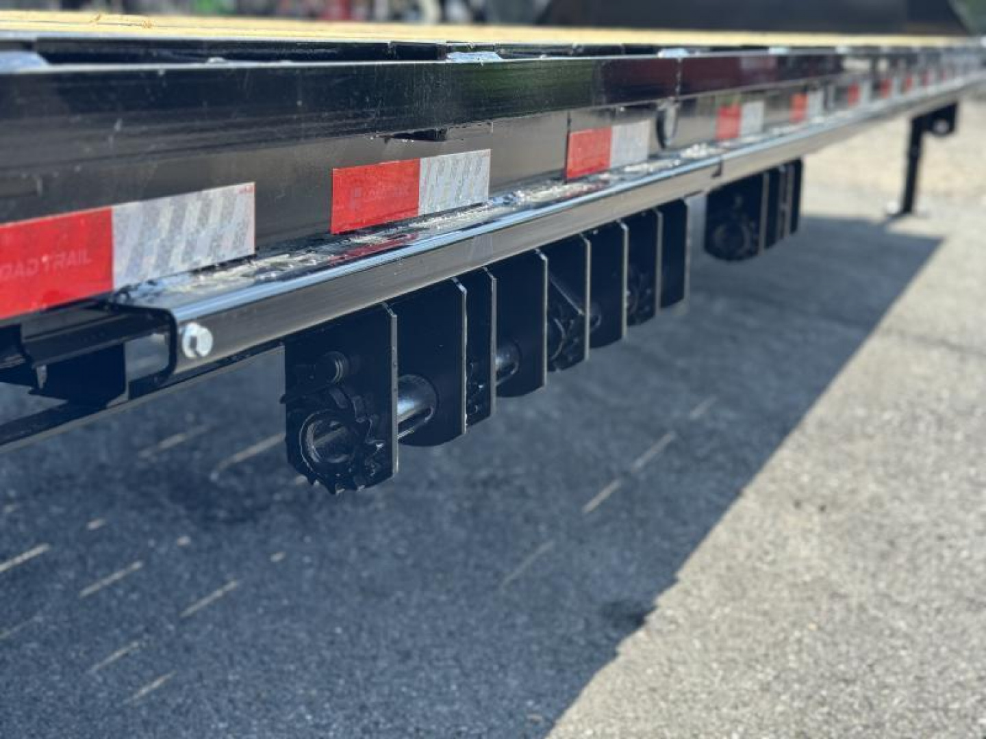 New 2025 Load Trail GP 102X40 GOOSENECK STRAIGHT DECK AIR RIDE  Flatbed Trailer