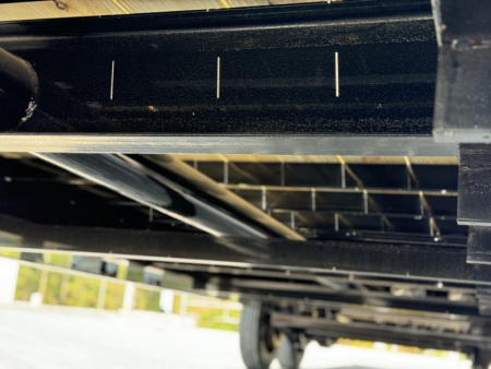 New 2025 Load Trail GP 102X40 GOOSENECK STRAIGHT DECK AIR RIDE  Flatbed Trailer