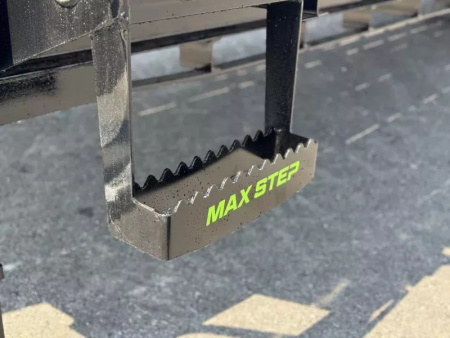 New 2025 Load Trail GP 102X40 GOOSENECK STRAIGHT DECK AIR RIDE  Flatbed Trailer