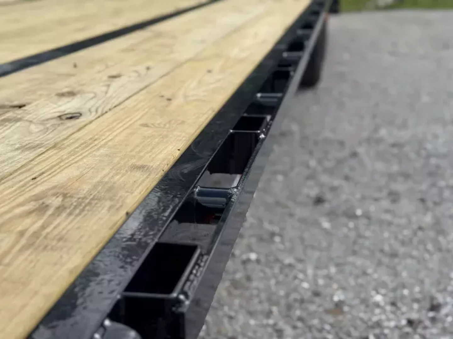 New 2025 Load Trail 102x32  Deckover Trailer W/Max Ramps