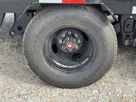 New 2025 Load Trail 102x32  Deckover Trailer W/Max Ramps