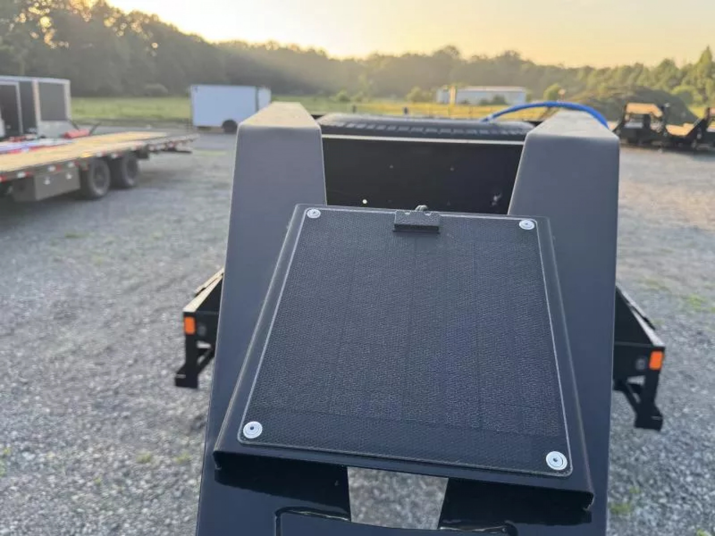 New 2025 Load Trail GL 102X40 HYDRAULIC DOVETAIL 30K GVWR 12' CLEATED DOVE TAIL 14PLY Flatbed Trailer