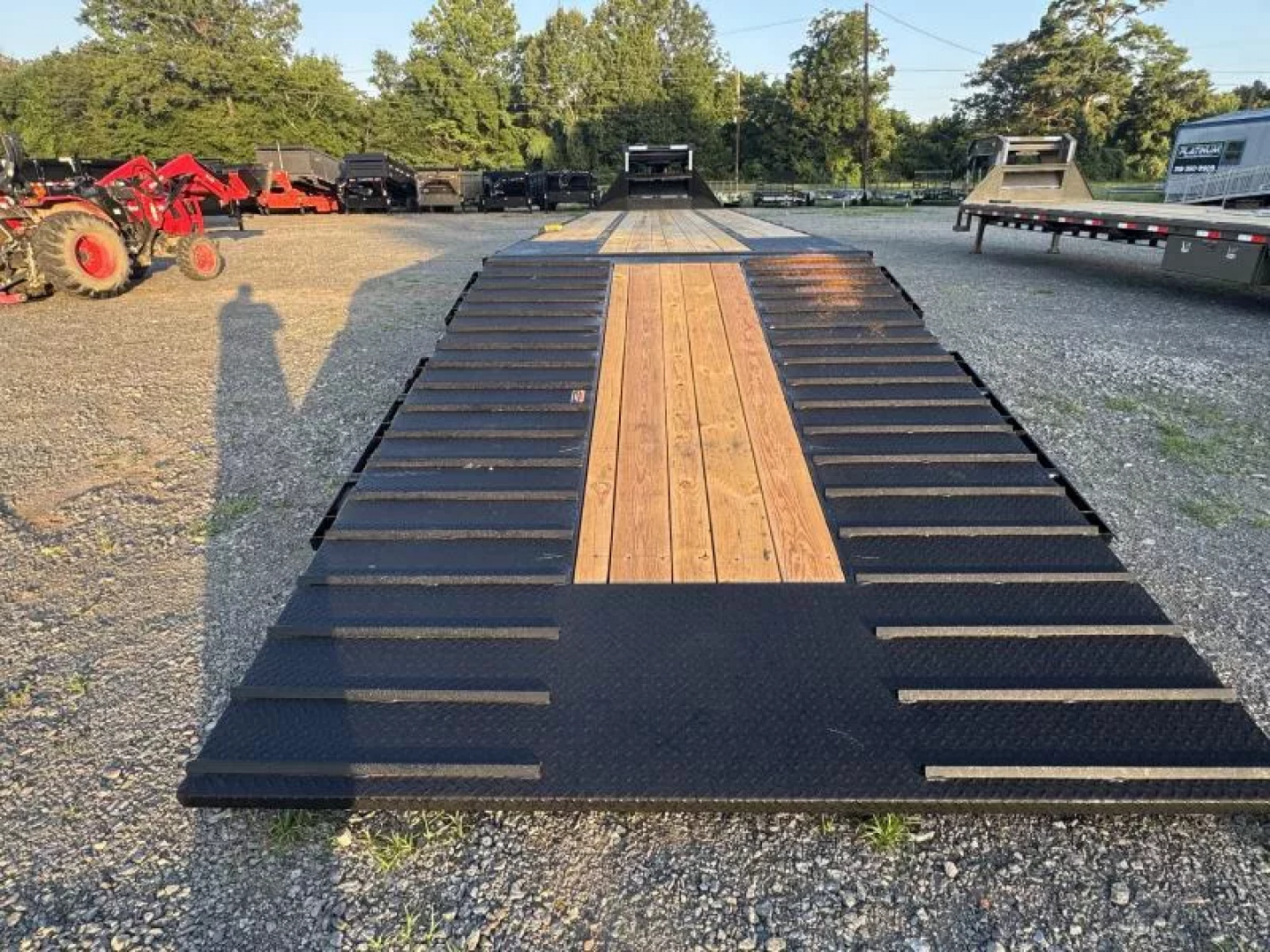 New 2025 Load Trail GL 102X40 HYDRAULIC DOVETAIL 30K GVWR 12' CLEATED DOVE TAIL 14PLY Flatbed Trailer