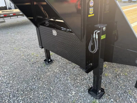 New 2025 Load Trail GL 102X40 HYDRAULIC DOVETAIL 30K GVWR 12' CLEATED DOVE TAIL 14PLY Flatbed Trailer