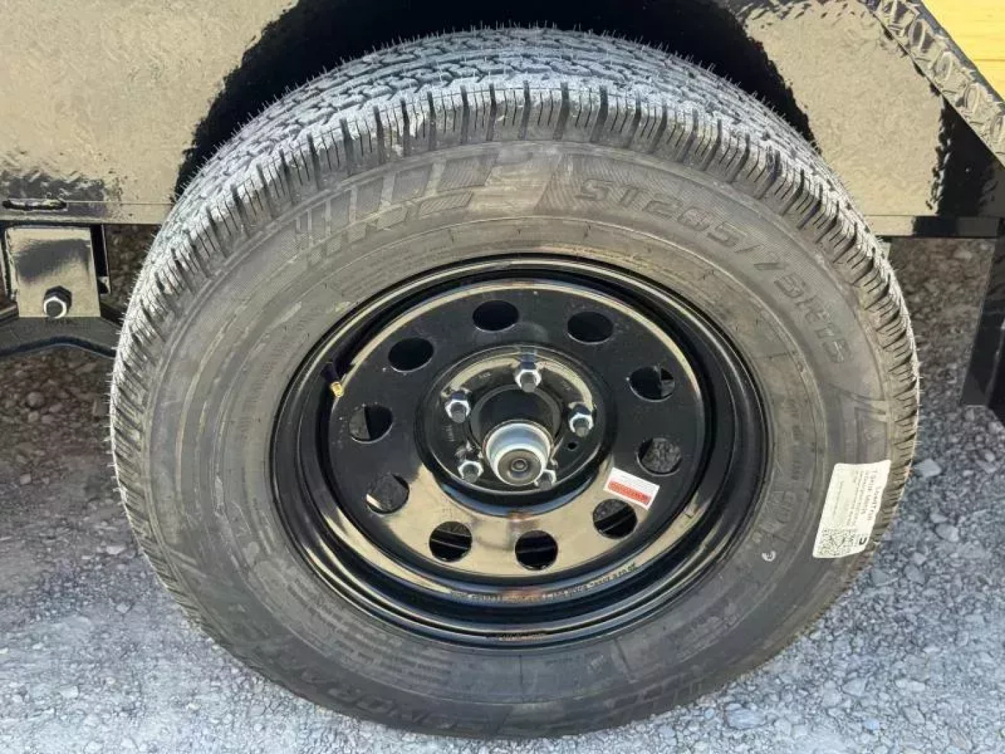 New 2026 Load Trail UE 83X16 7K SIDE LOAD RAMPS  Utility Trailer