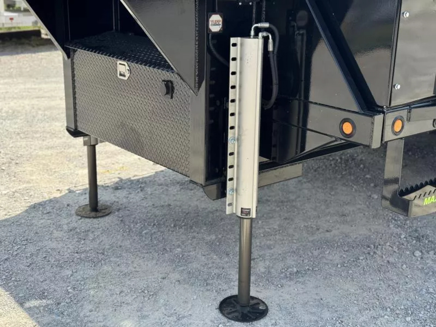 Used 2026 Load Trail 102X18 GX 25,900 GVWR USED  GOOSENECK Dump Trailer