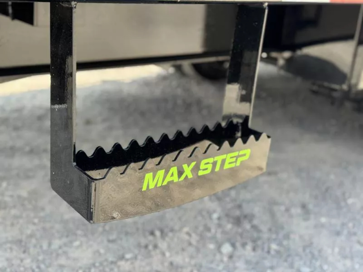 Used 2026 Load Trail 102X18 GX 25,900 GVWR USED  GOOSENECK Dump Trailer