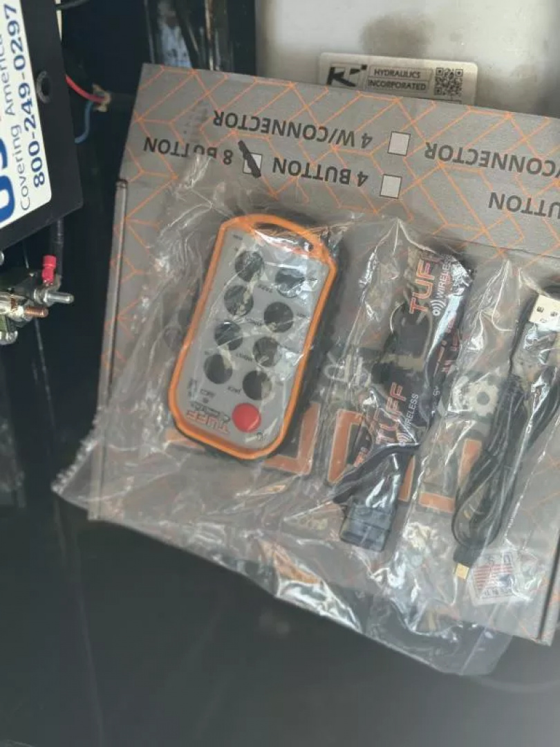 Used 2026 Load Trail 102X18 GX 25,900 GVWR USED  GOOSENECK Dump Trailer