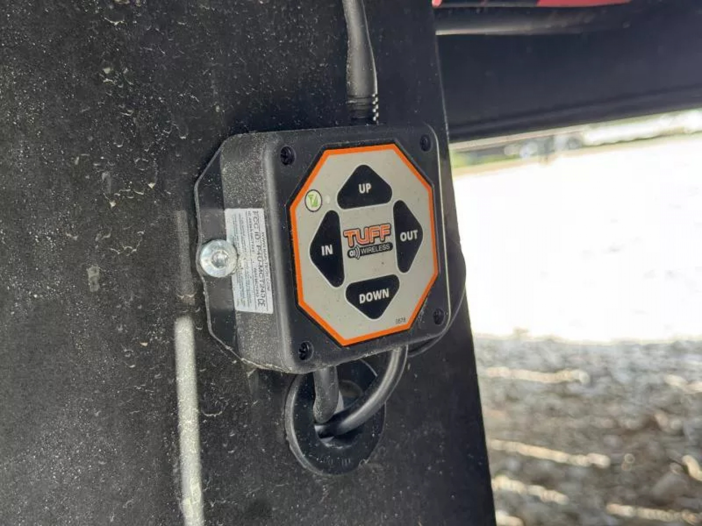 New 2026 Load Trail GL 102X32 GOOSENECK HYDRAULIC DOVE AND JACKS 14 PLY 25900 GVWR 12' DOVETAIL WIRELESS REMOTE GL Flatbed Trailer