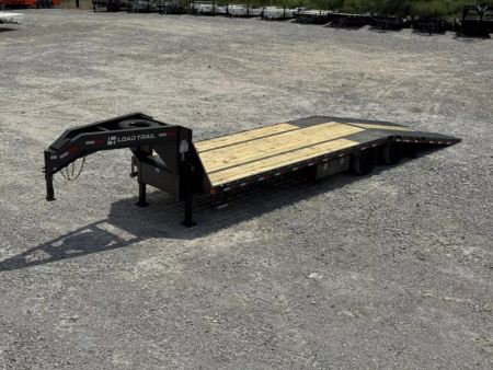 New 2026 Load Trail GL 102X32 GOOSENECK HYDRAULIC DOVE AND JACKS 14 PLY 25900 GVWR 12' DOVETAIL WIRELESS REMOTE GL Flatbed Trailer
