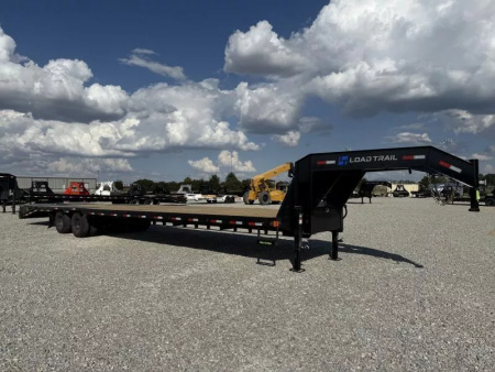 New 2025 Load Trail GP 102x40 Tandem Low-Pro Gooseneck w/Under Frame Bridge & Pipe Bridge Deckover Flatbed Trailer 25,900 GVWR