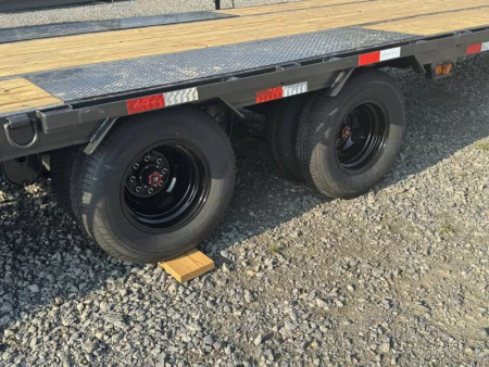 New 2026 Load Trail GP 102X30 MAX RAMP 24K GVWR GOOSENECK Flatbed Trailer