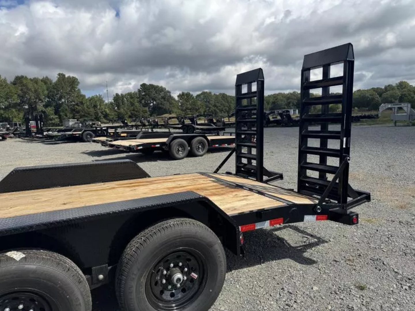 New 2026 Load Trail CH 83X20 STAND UP RAMPS, 7K AXLES, 10 PLY TIRES  Equipment Trailer