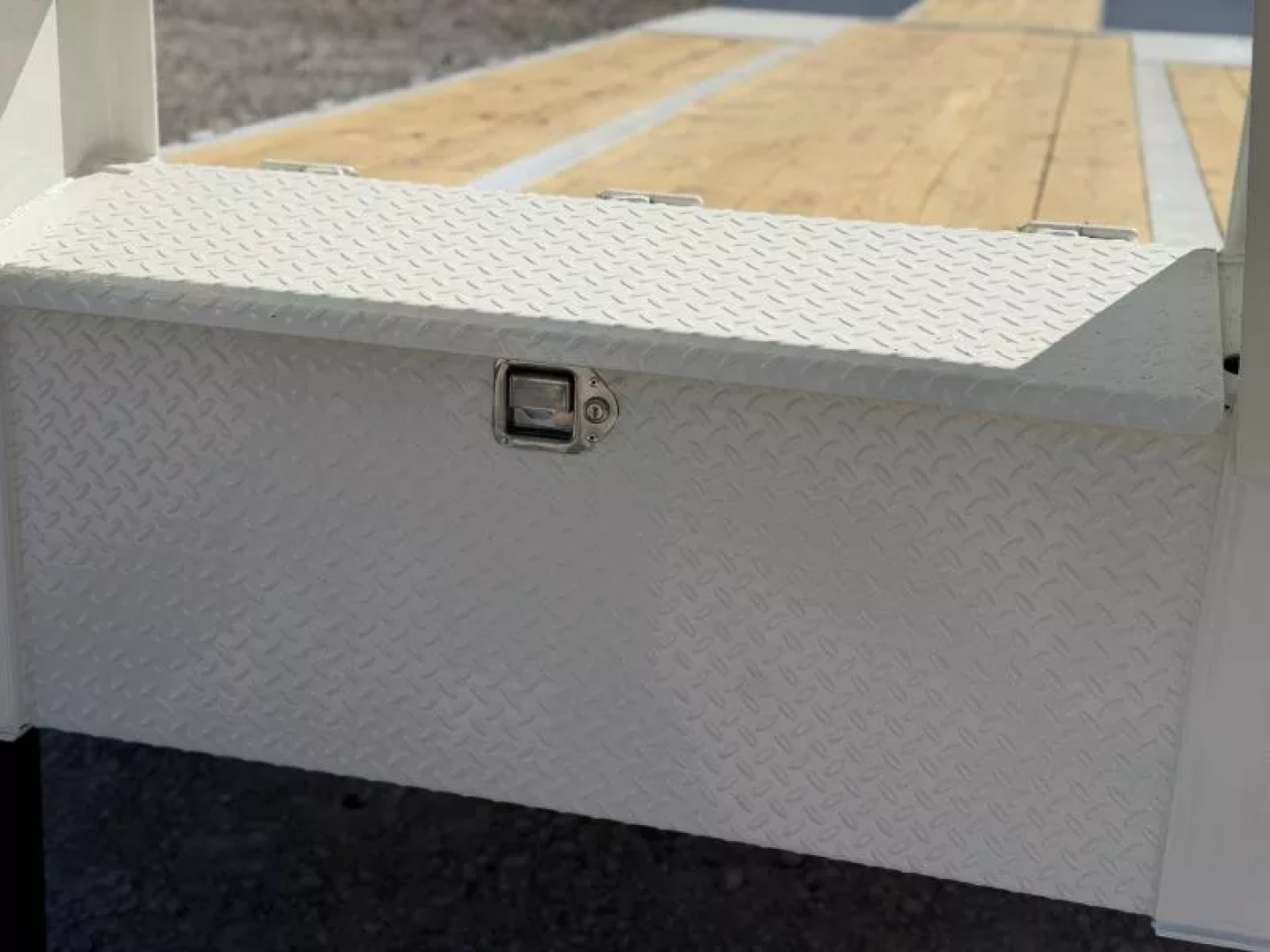 New 2026 Load Trail GL 102X32 HYDRAULIC DOVETAIL GL 25900 GVWR 12' CLEATED DOVETAIL  Flatbed Trailer