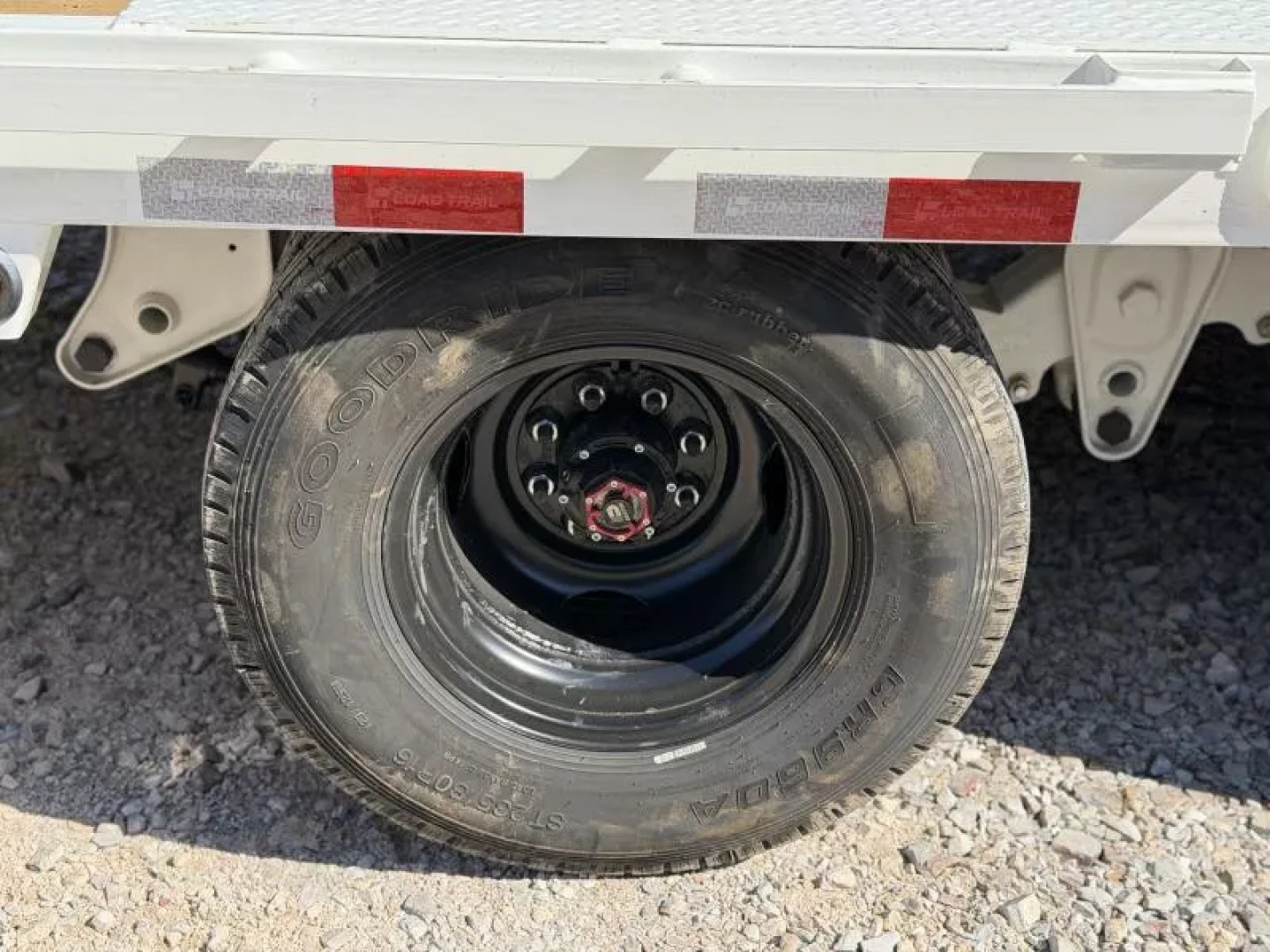 New 2026 Load Trail GL 102X32 HYDRAULIC DOVETAIL GL 25900 GVWR 12' CLEATED DOVETAIL  Flatbed Trailer