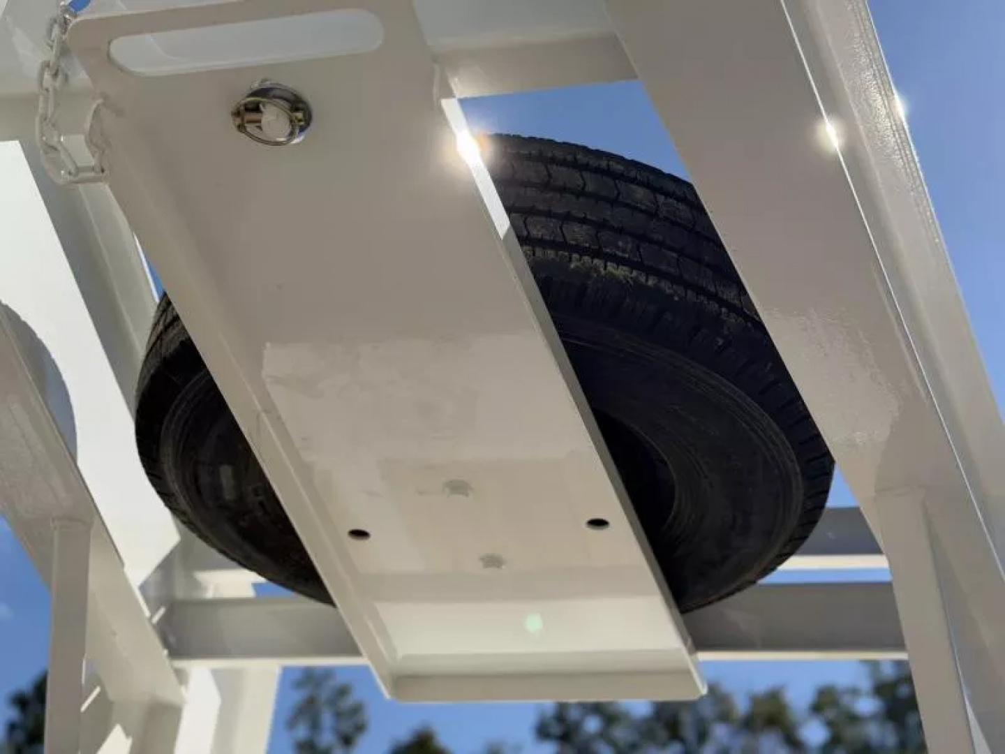 New 2026 Load Trail GL 102X32 HYDRAULIC DOVETAIL GL 25900 GVWR 12' CLEATED DOVETAIL  Flatbed Trailer